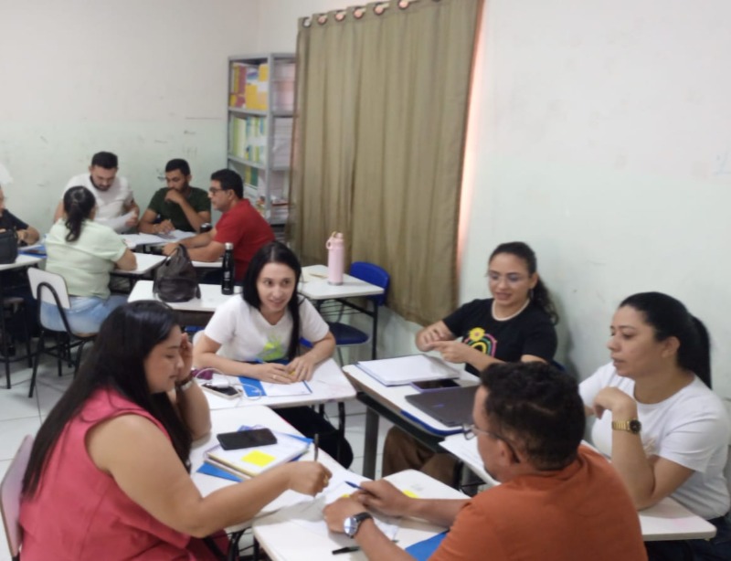 Professores de Riacho dos Cavalos participam de capacitao sobre educao empreendedora